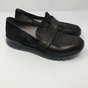 Eileen Fisher Sneakers Metallic Size 8